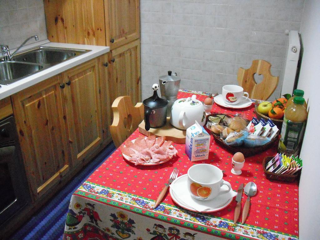 Bed And Breakfast Ai Sassi Sovramonte Exterior foto