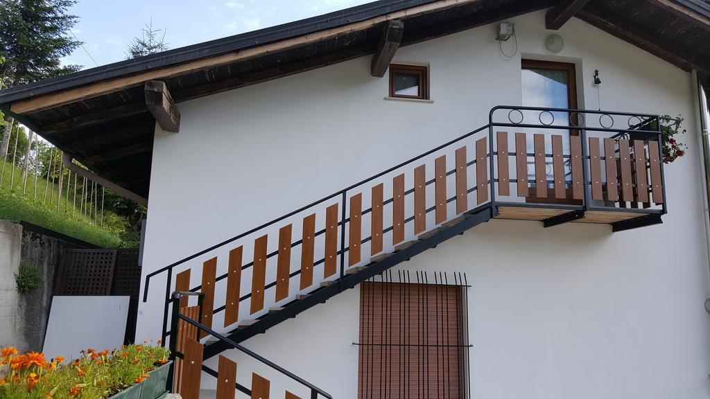 Bed And Breakfast Ai Sassi Sovramonte Exterior foto