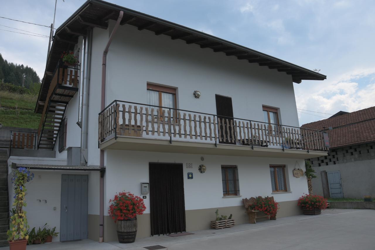 Bed And Breakfast Ai Sassi Sovramonte Exterior foto